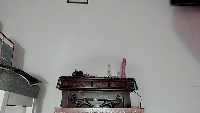 AngelBarbaro online show from May 2026 09:13:01 PM