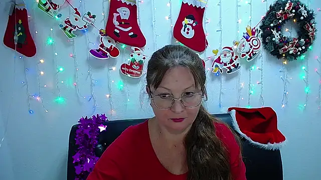 Snapshot of VanessaHotts chatting on December 2024 05:11:01 PM VanessaHotts online show from December 2024 05:11:01 PM