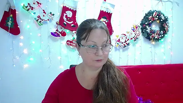 Snapshot of VanessaHotts chatting on December 2024 12:24:01 PM VanessaHotts online show from December 2024 12:24:01 PM