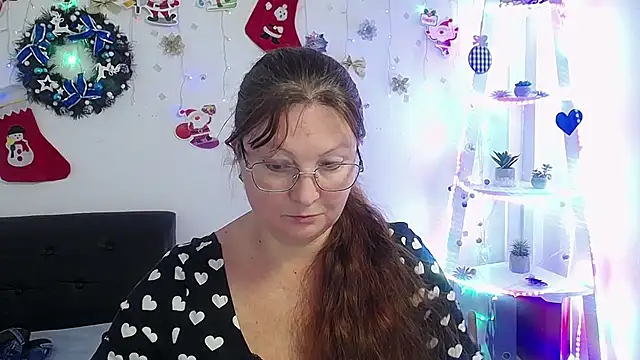 Snapshot of VanessaHotts chatting on January 2025 09:16:02 AM VanessaHotts online show from January 2025 09:16:02 AM