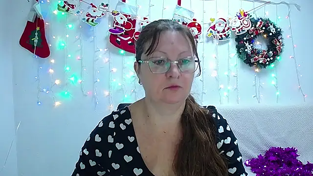 Snapshot of VanessaHotts chatting on January 2025 06:03:02 AM VanessaHotts online show from January 2025 06:03:02 AM