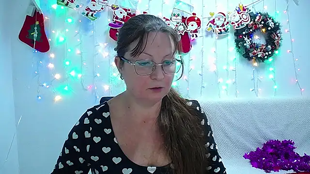 Snapshot of VanessaHotts chatting on January 2025 09:04:02 AM VanessaHotts online show from January 2025 09:04:02 AM