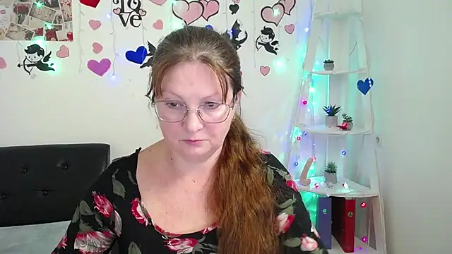 Snapshot of VanessaHotts chatting on January 2025 03:14:02 PM VanessaHotts online show from January 2025 03:14:02 PM