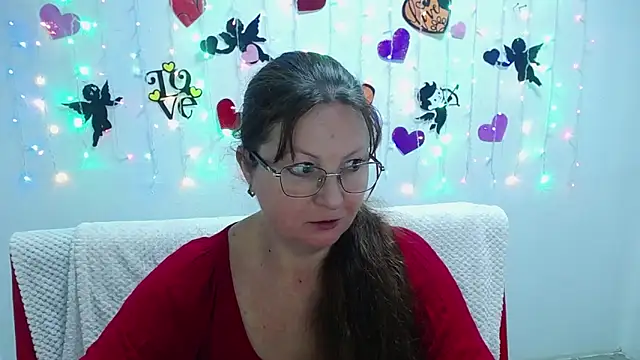 Snapshot of VanessaHotts chatting on January 2025 09:04:02 AM VanessaHotts online show from January 2025 09:04:02 AM