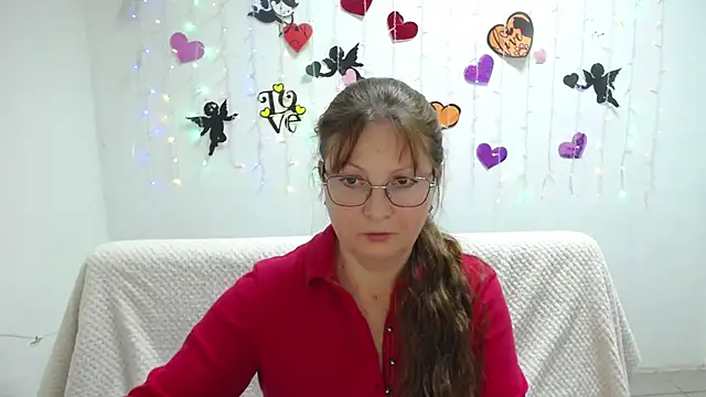 Snapshot of VanessaHotts chatting on February 2025 06:04:01 AM VanessaHotts online show from February 2025 06:04:01 AM