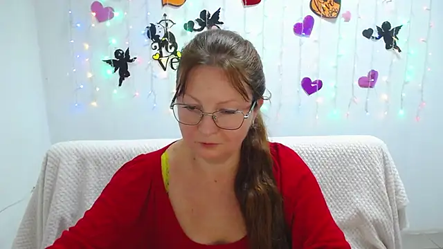 Snapshot of VanessaHotts chatting on March 2025 12:26:01 PM VanessaHotts online show from March 2025 12:26:01 PM