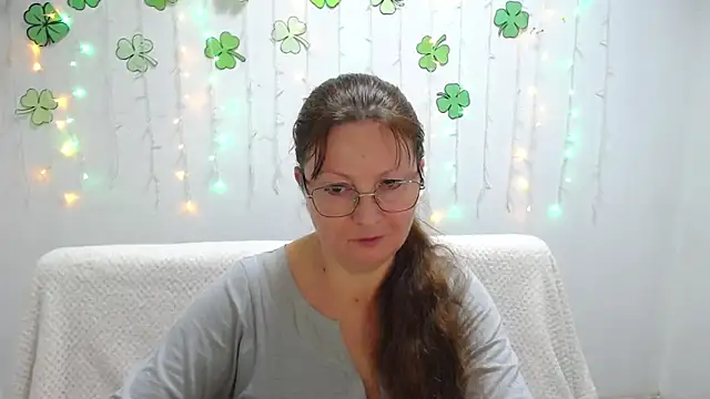 Snapshot of VanessaHotts chatting on March 2025 12:25:01 PM VanessaHotts online show from March 2025 12:25:01 PM