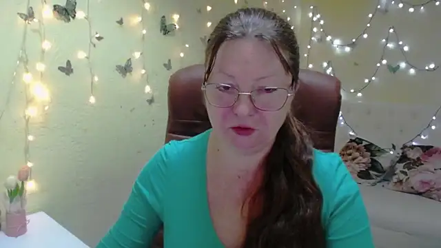 VanessaHotts online show from March 2026 06:10:01 AM