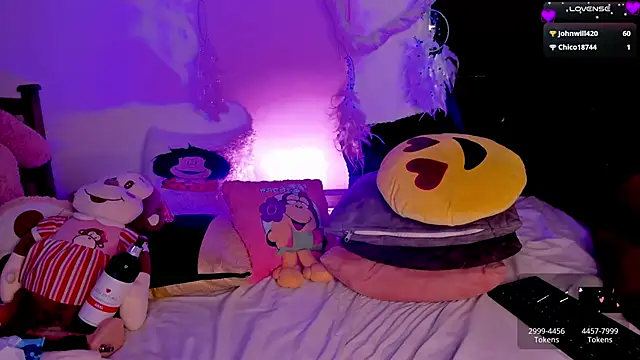 Piafisher1 online show from March 2025 04:33:02 PM