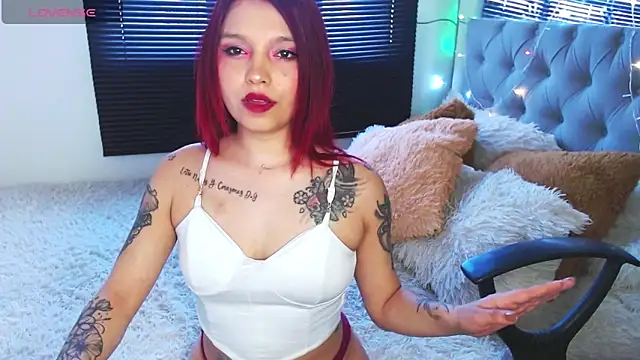 kmila-carson online show from December 2024 10:13:02 PM