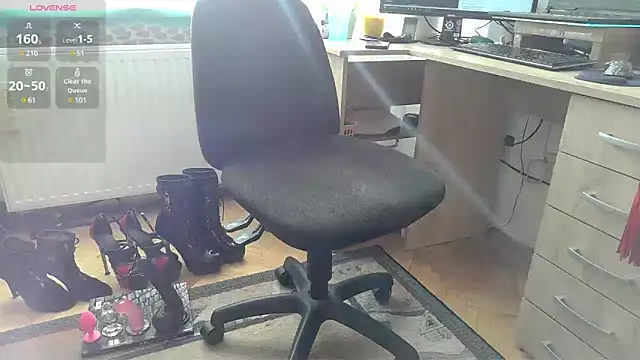 SissyLunaCD online show from March 2025 03:25:02 PM