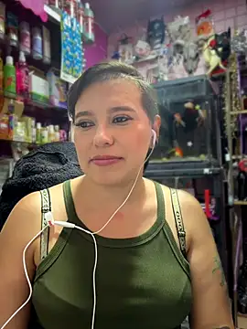 TamySweetness online show from April 2026 06:00:01 PM