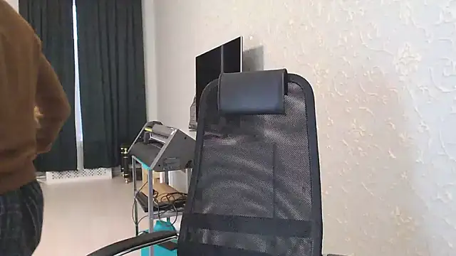 Marselle Laker online show from January 2025 08:51:02 AM