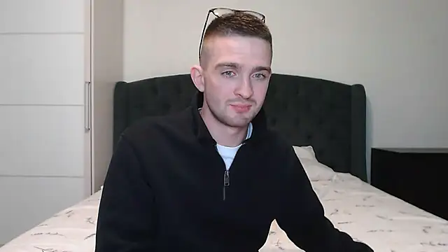 Marselle Laker online show from March 2025 08:25:01 PM