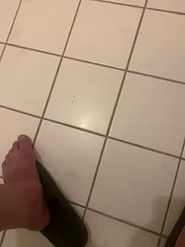 luay187 online show from April 2026 11:35:02 PM