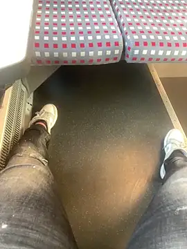 luay187 online show from April 2026 03:37:01 PM