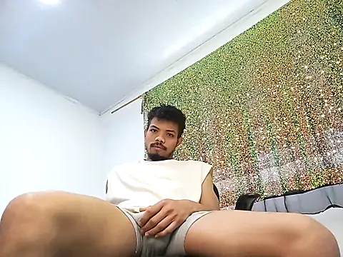 Snapshot of danidiazto2023 chatting on February 2025 09:14:01 PM danidiazto2023 online show from February 2025 09:14:01 PM