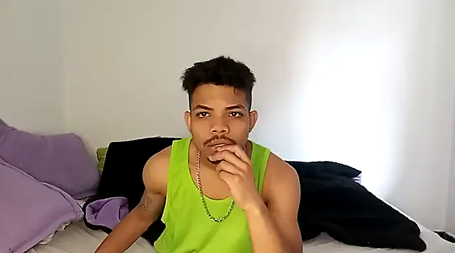 Snapshot of danidiazto2023 chatting on February 2025 09:48:02 PM danidiazto2023 online show from February 2025 09:48:02 PM