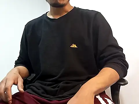 Snapshot of danidiazto2023 chatting on February 2025 11:03:01 PM danidiazto2023 online show from February 2025 11:03:01 PM