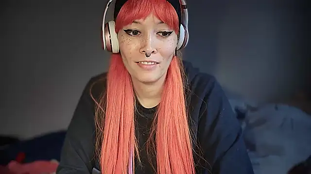 FRRANNKIE online show from October 2025 06:41:02 PM