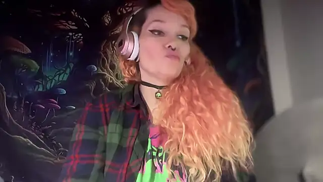 FRRANNKIE online show from January 2026 01:27:02 PM