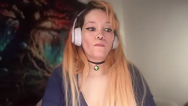 FRRANNKIE online show from March 2026 06:18:02 PM