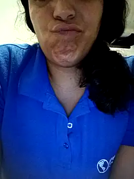 Morenitha-XXX online show from February 2026 06:37:02 PM