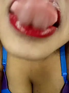 Snapshot of Hotlisa chatting on February 2025 04:01:01 AM Hotlisa online show from February 2025 04:01:01 AM