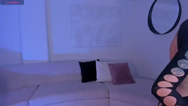 Snapshot of DannaCruz chatting on September 2025 07:24:02 PM DannaCruz online show from September 2025 07:24:02 PM