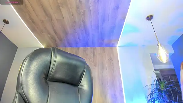 Snapshot of SophiePalmer chatting on January 2026 12:10:02 PM SophiePalmer online show from January 2026 12:10:02 PM