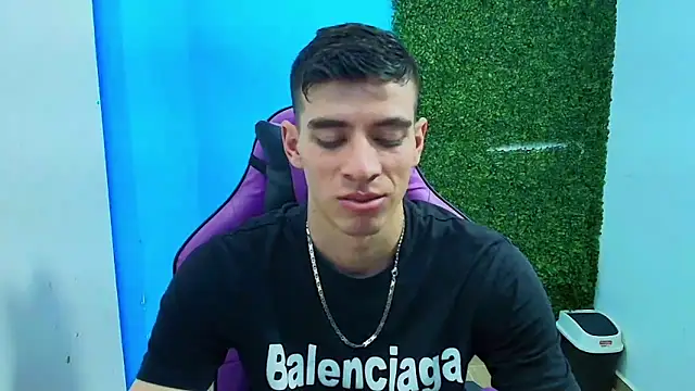 DEIBY BABY online show from January 2025 09:50:01 PM