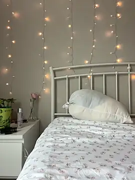 Natur4lBeautyb33 online show from January 2025 09:17:01 PM