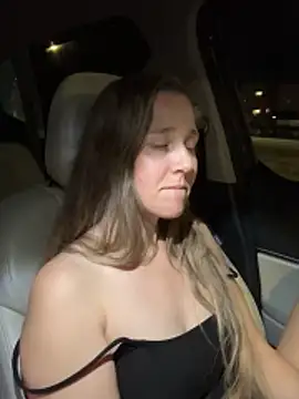 SkyelarSommer online show from February 2026 11:53:01 PM