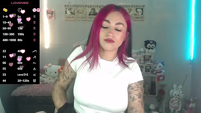 Snapshot of abbie_stone chatting on April 2026 10:47:02 PM abbie stone online show from April 2026 10:47:02 PM