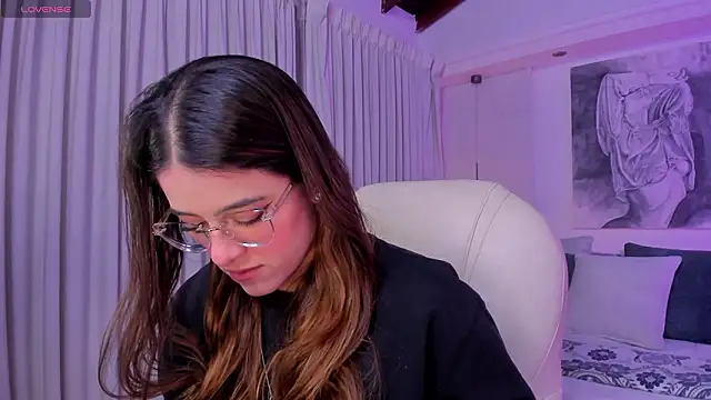 nathalie rivers online show from March 2026 11:27:02 AM