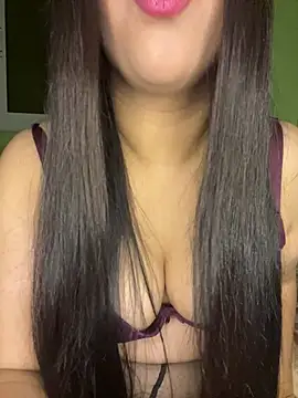 Mayacrayzi online show from January 2026 07:11:01 PM