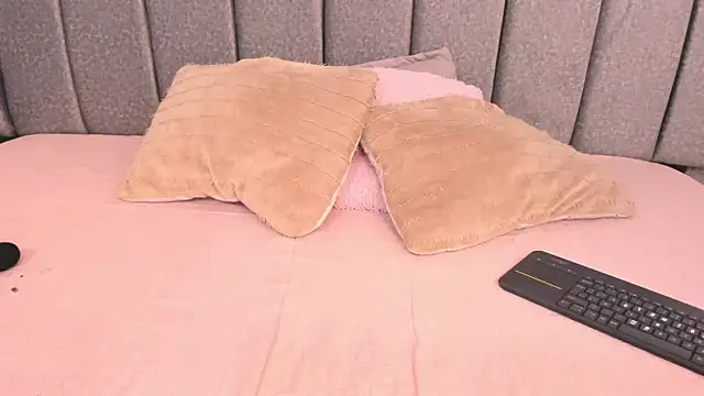 samantha stan online show from November 2025 12:09:02 PM