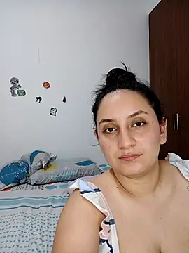 Angeelus2 online show from April 2026 04:20:02 AM