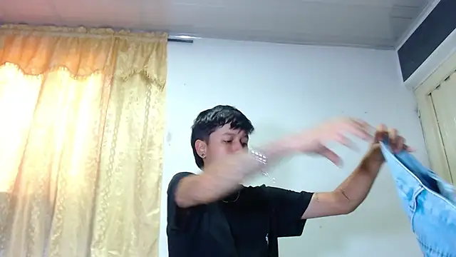 Tamarahryan online show from February 2025 01:19:02 PM