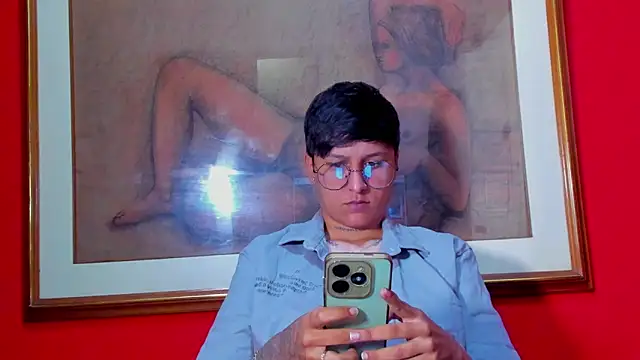 Tamarahryan online show from May 2026 01:05:02 PM