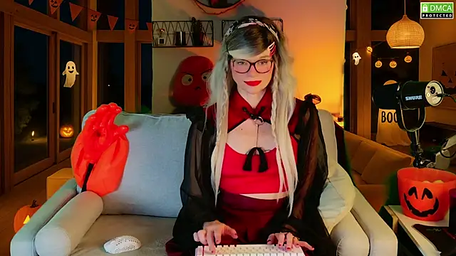 Kittychatte online show from October 2025 09:06:01 PM