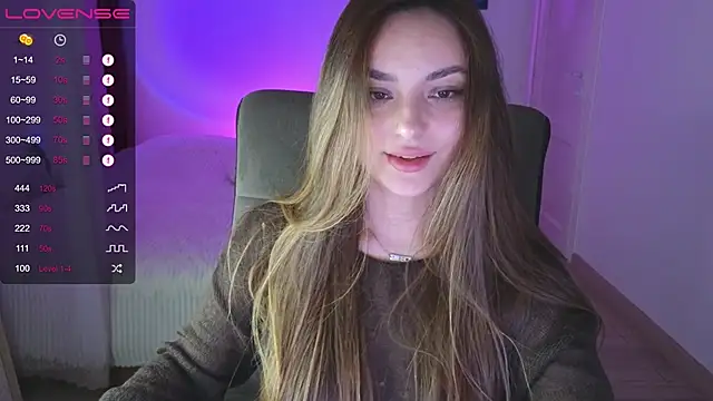 Snapshot of EdaFlower chatting on May 2026 08:15:01 PM EdaFlower online show from May 2026 08:15:01 PM