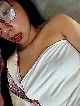 Snapshot of Umaru_uwu chatting on March 2026 03:34:01 AM Umaru uwu online show from March 2026 03:34:01 AM