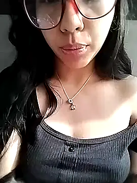 Snapshot of Umaru_uwu chatting on March 2026 03:28:01 PM Umaru uwu online show from March 2026 03:28:01 PM