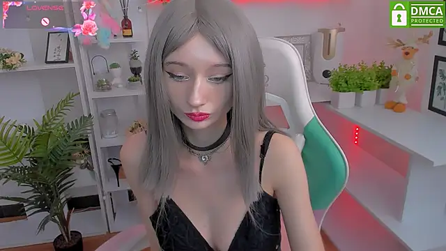 Katia Kim online show from March 2025 06:38:02 AM