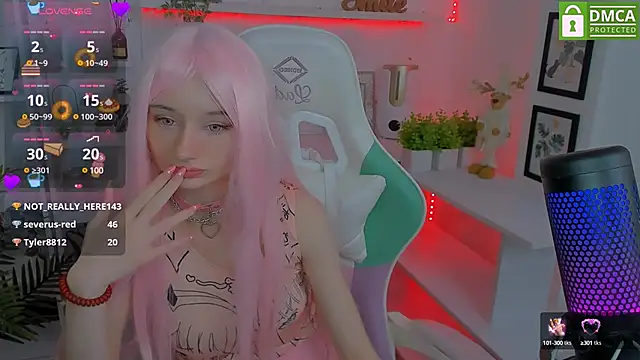 Katia Kim online show from March 2025 09:42:01 AM