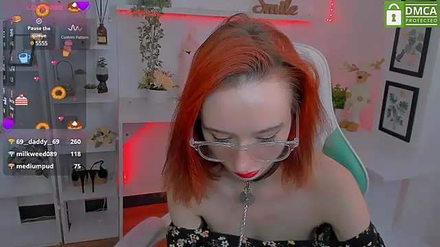 Katia Kim online show from March 2025 12:43:02 PM