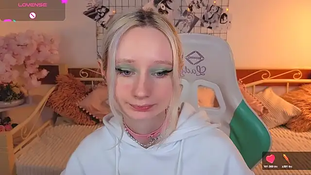 Katia Kim online show from February 2026 06:43:02 AM