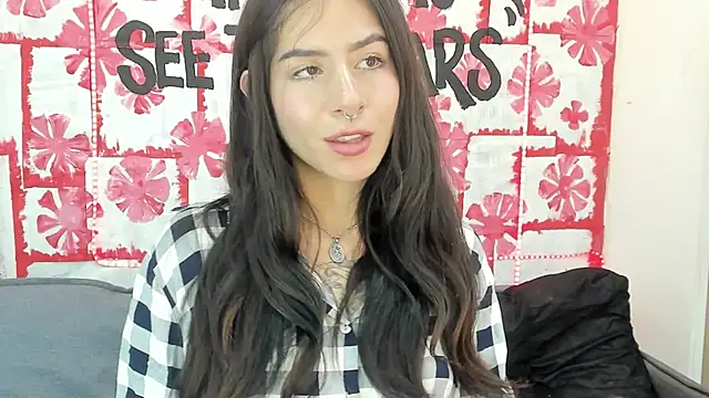 Mhelanny2 online show from March 2025 08:45:01 AM