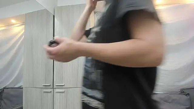 Mhelanny2 online show from February 2026 09:04:01 PM